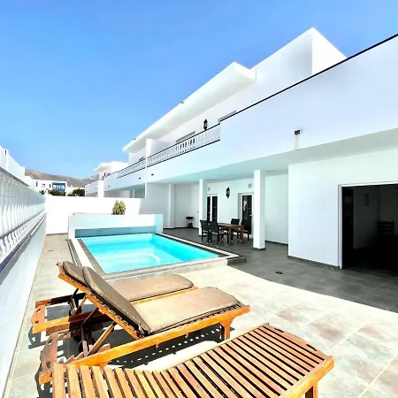 Maravillosa Villa Con Wifi Y Piscina Privada En Puerto Calero Villa Puerto Calero